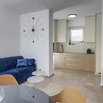 Ea Apartment